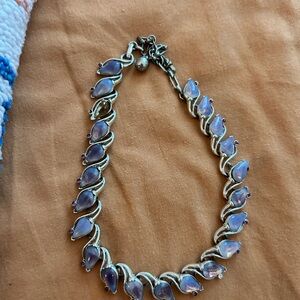 FINAL PRICE-💎True Vintage Costume Jewelry Necklace-Lavender Teardrop
